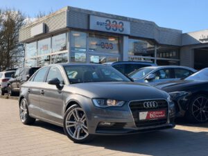 Audi A3Limousine*Sitzheiz*Parkass.*BT*Teilleder*